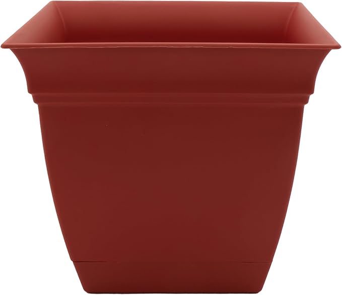 The HC Companies Eclipse Square Plastic Planter w/ Attached Saucer by TheHCCompanies