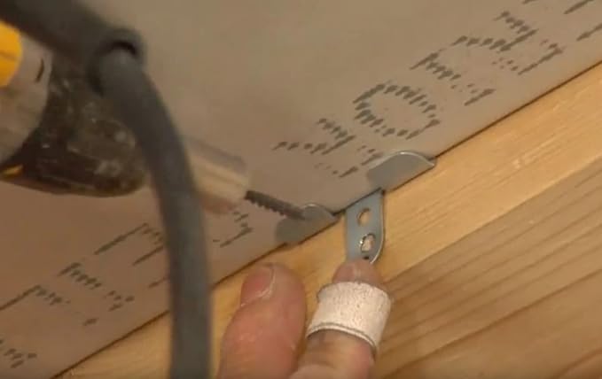 5/8 in. Corner-Back Drywall Back-up Clips. - Image 3