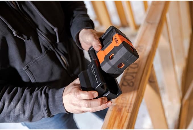 Johnson Level & Tool JDT300-GN5D Laser Level, Self-Leveling Kit 5 Dot Laser - Image 5