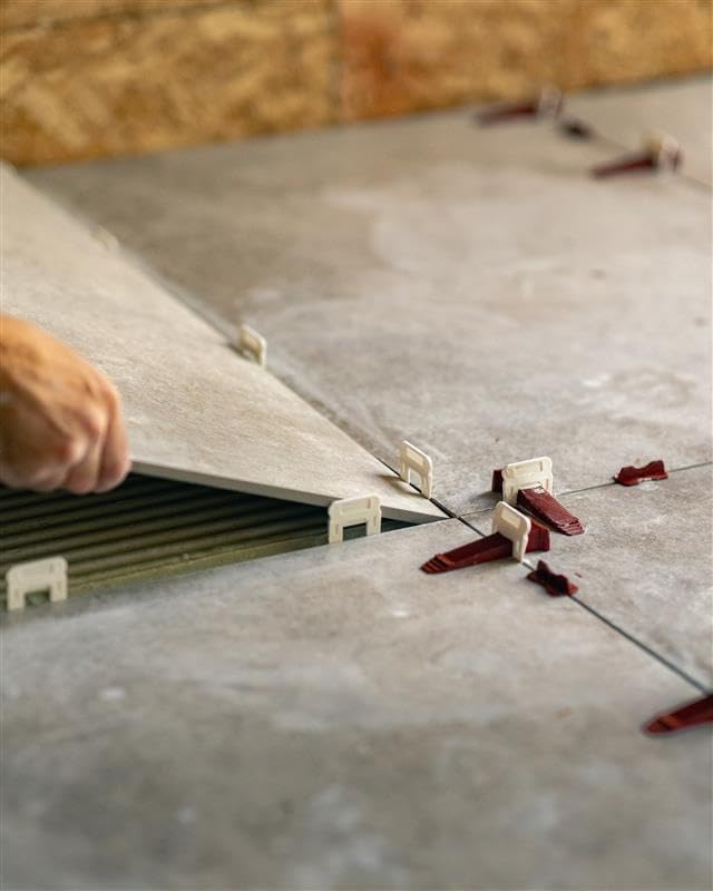300pcs T-Lock Tile Leveling System Wedges Kit - Image 3