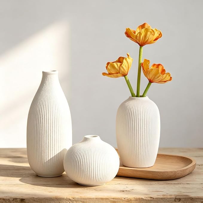 White Ceramic Vase Set of 3 by DiscoverYourWorldwithBerallo-BeYourOwnRoyalty