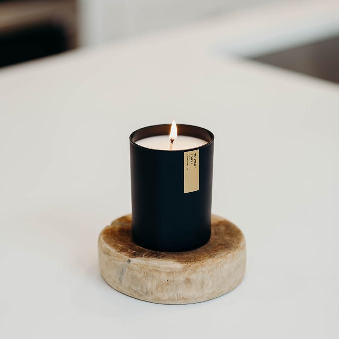 Vetiver & Tonka Scented Candle - Image 7