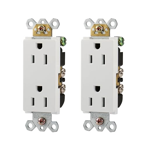 Wengart 15 Amp Decorator Receptacle, Non-Tamper-Resistant Electrical Outlet by Wengart