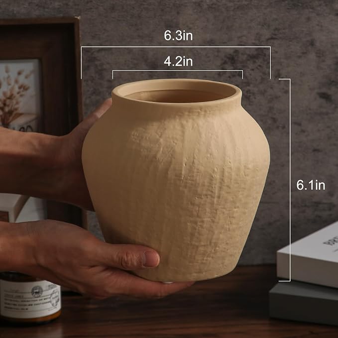 Farmhouse Ceramic Vase - Image 2