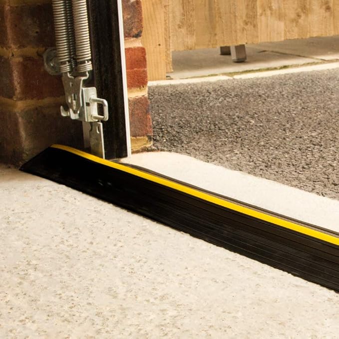 9'5"/2.9m Weather Defender® Original | Ultimate Garage Door Threshold Seal Kit - Image 8
