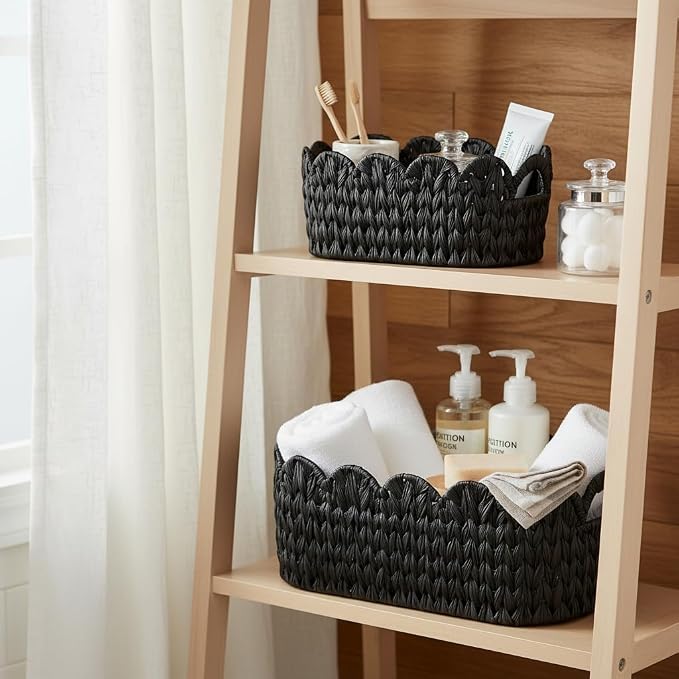Coeusy Wicker Scalloped Basket Set of 2, Woven Storage Baskets - Image 2