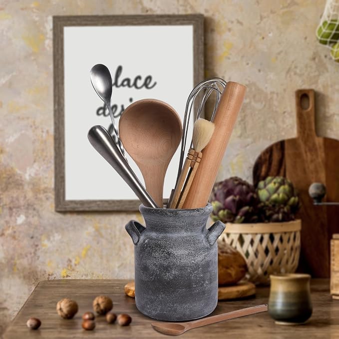 Quoowiit Ceramic Rustic Farmhouse Vase, Distressed Decorative Flower Vases - Image 9