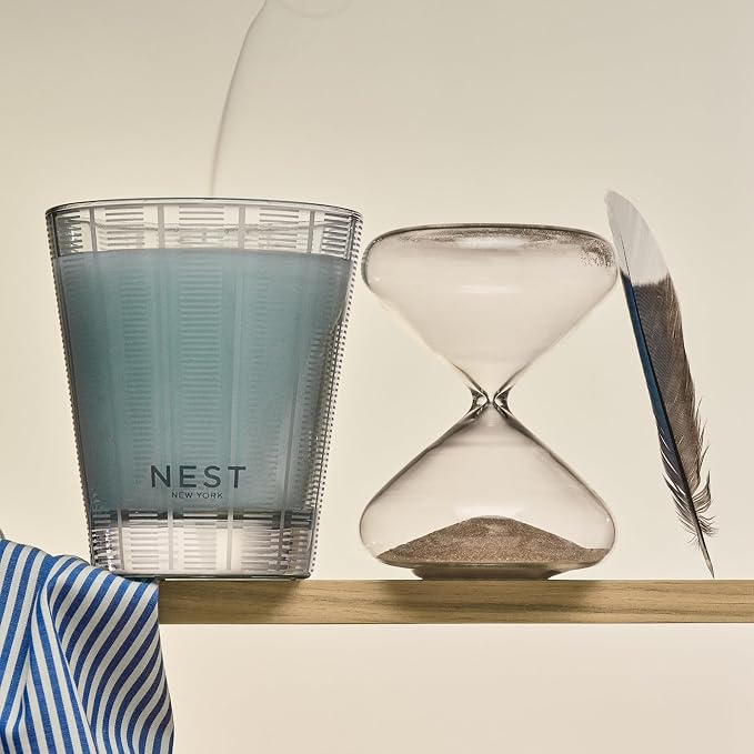NEST New York Scented Classic Candle, Driftwood & Chamomile - Image 5