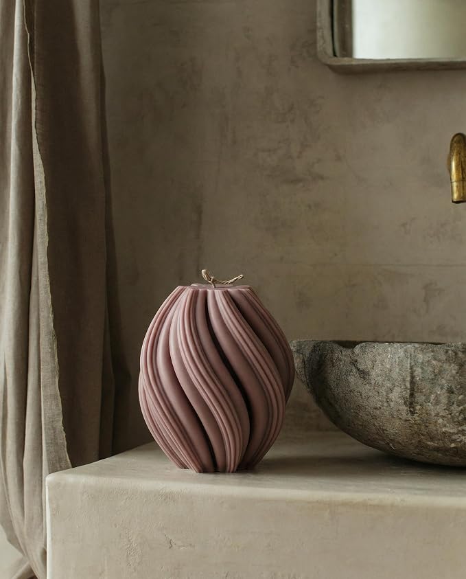 LAWA Swirl Candle - Image 2
