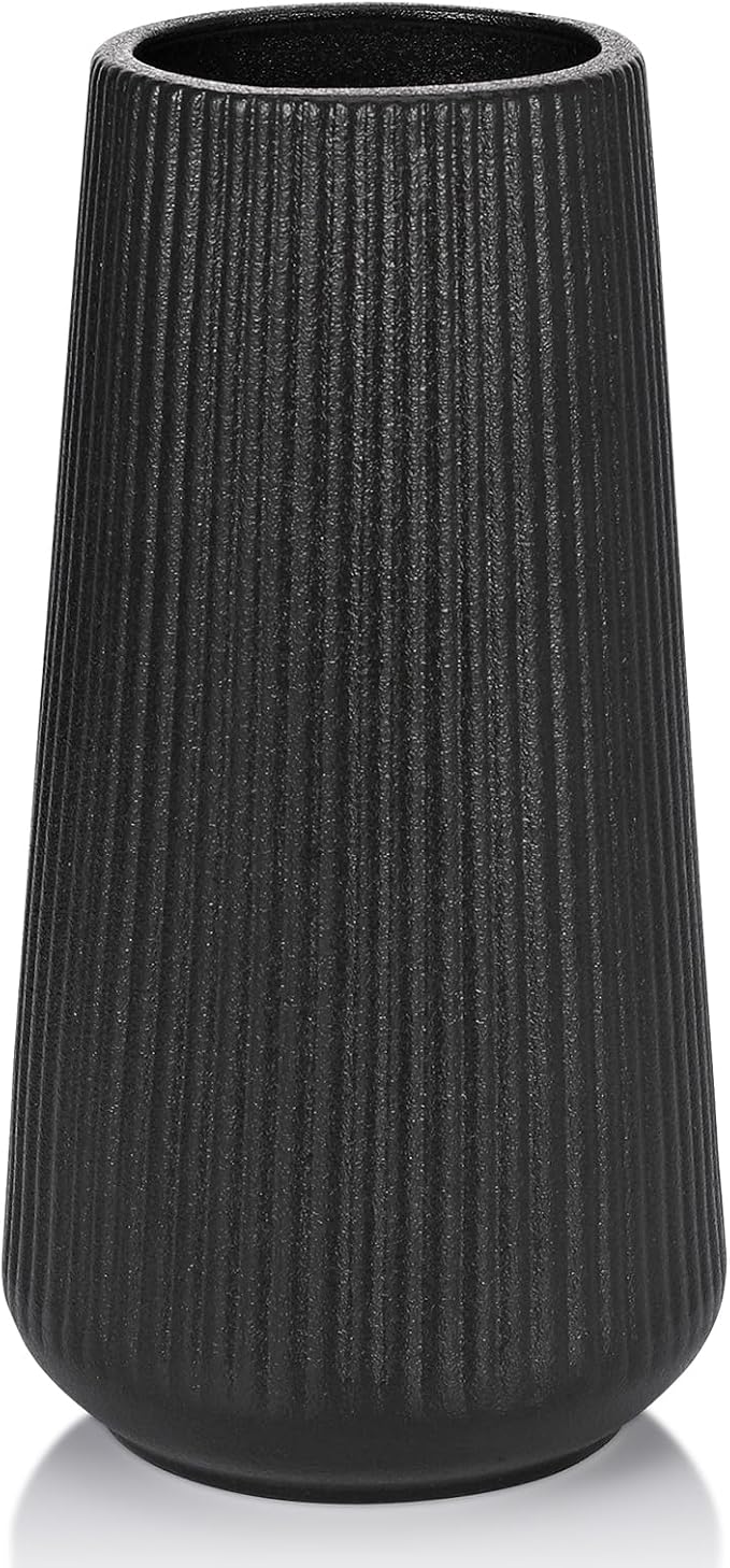 Matte Black Ceramic Vase, GUKJOB Small Cute Flower Vase by GUKJOB