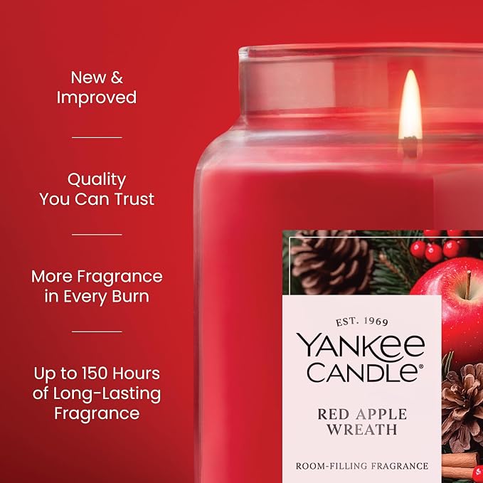 Yankee Candle Red Apple Wreath, Holiday Scented Candle, 22oz Large Jar - Image 3