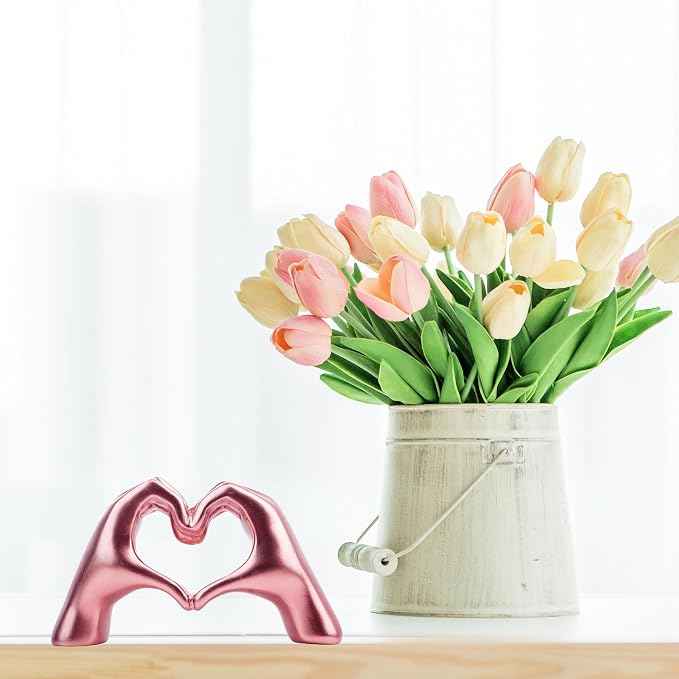 Lynagert Small Heart Hands Sculpture Decor - Image 4