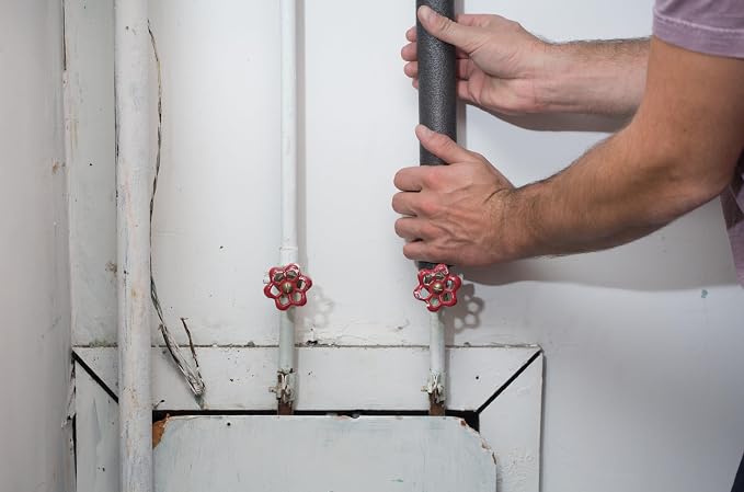 Duck Brand Foam Pipe Covers, Pipe Insulation Foam Tubes - Image 5