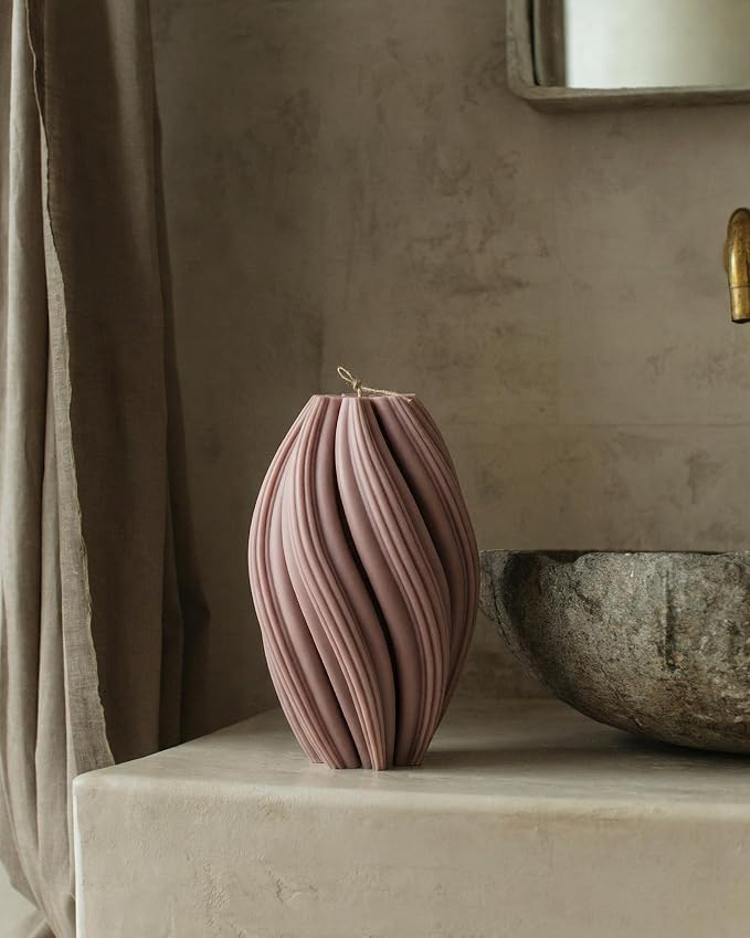 LAWA Swirl Candle - Image 2