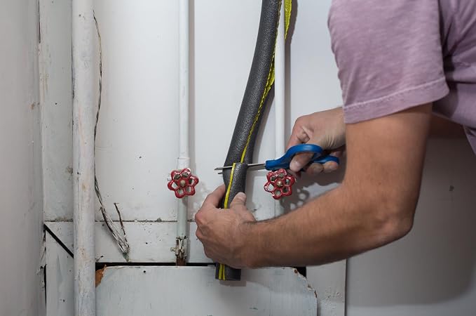 Duck Brand Foam Pipe Covers, Pipe Insulation Foam Tubes - Image 3