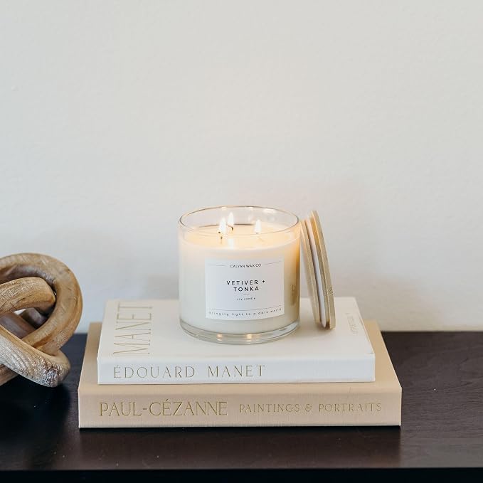 Vetiver & Tonka 3 Wick Scented Candle - Image 8