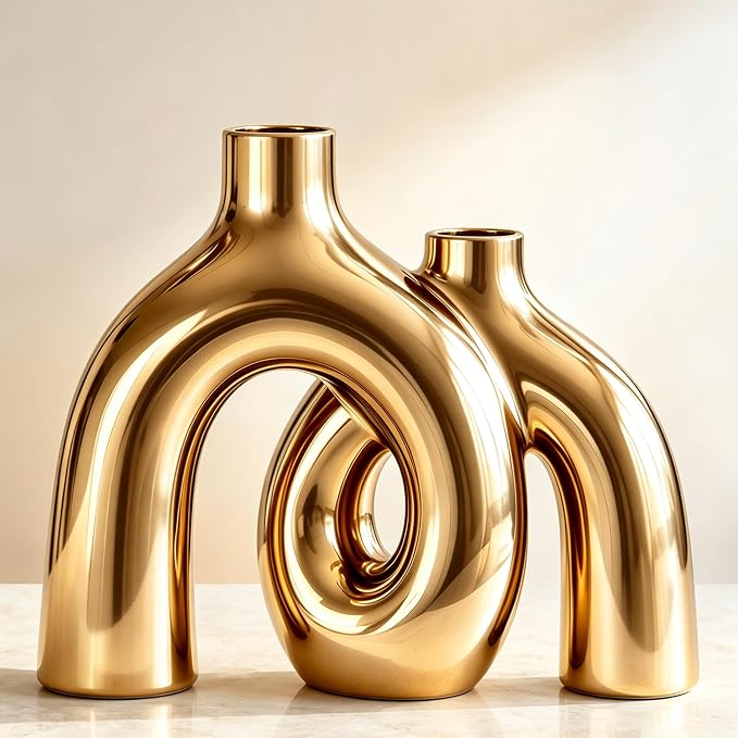 Hug Donut Decorative Vase Set by Jonronboci