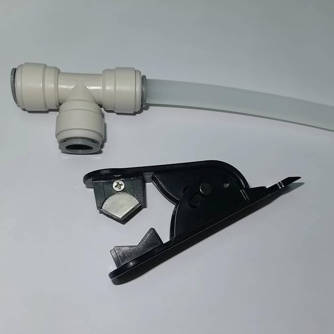 Acetal Copolymer 1/2" Tube OD Tube Fitting, Push to connect - Image 3