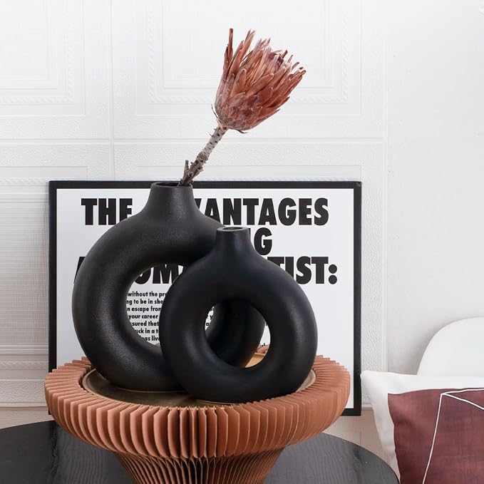 Black Ceramic Donut Vase Set of 2, Hollow Round Matte Pampas Flower Vases - Image 2