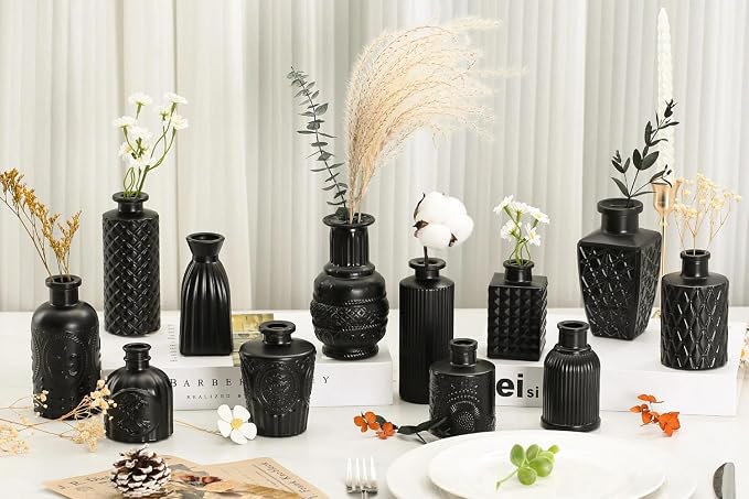 Mini Bud Vases As Wedding Centerpieces - Image 4