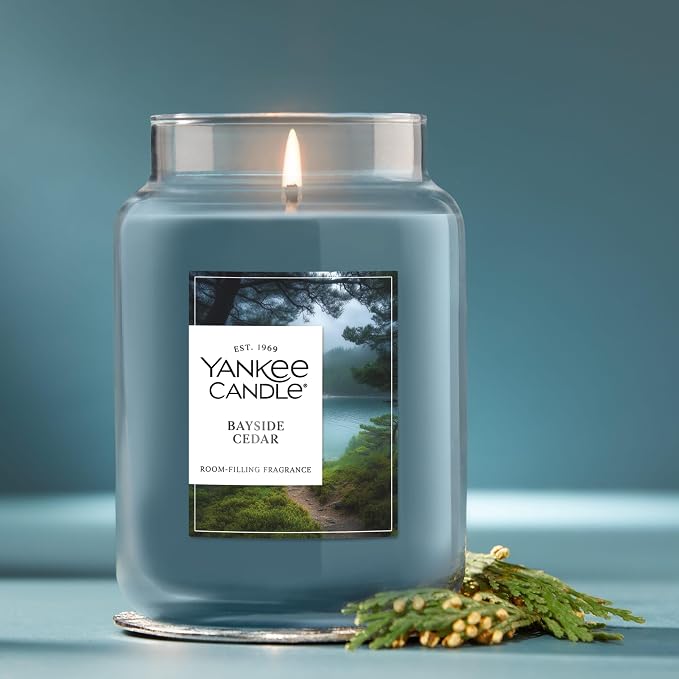 Yankee Candle Bayside Cedar Scented Candle, 22oz Large Jar - Image 4