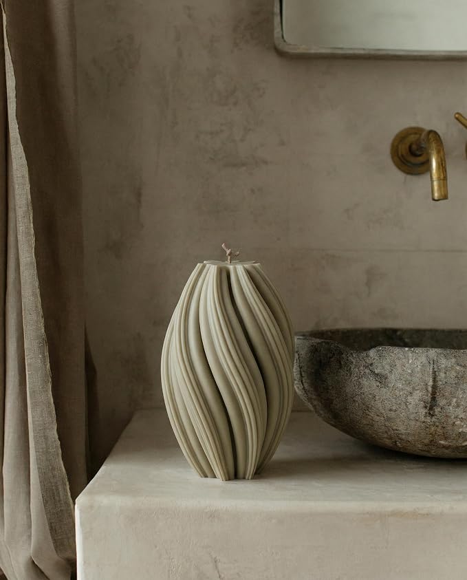LAWA Swirl Candle - Image 4
