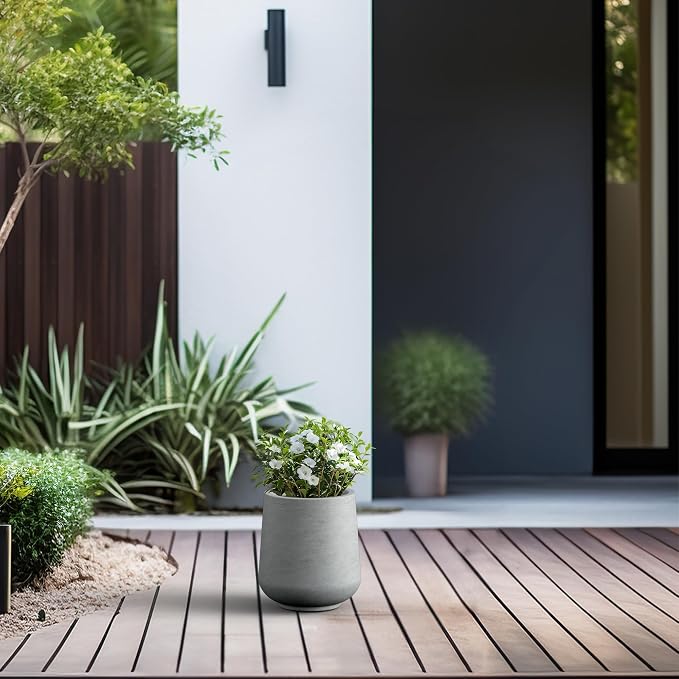 Kante Small Round Curved Pale Gray Concrete Planter 9.4" Dia, Outdoor | Rubber - Image 6