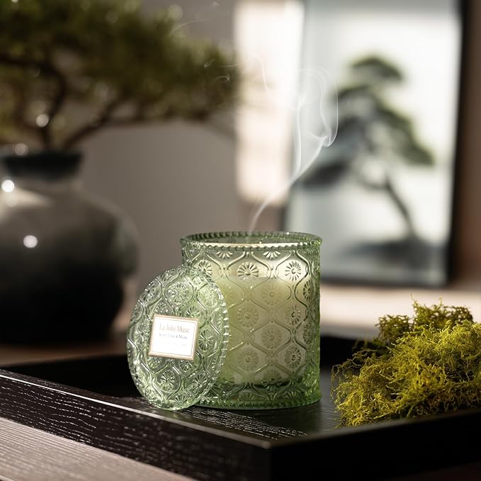 LA JOLIE MUSE Kyoto Vine Moss Scented Candle - Image 3