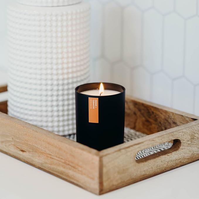 Cedar & Tobacco Scented Candle - Image 7