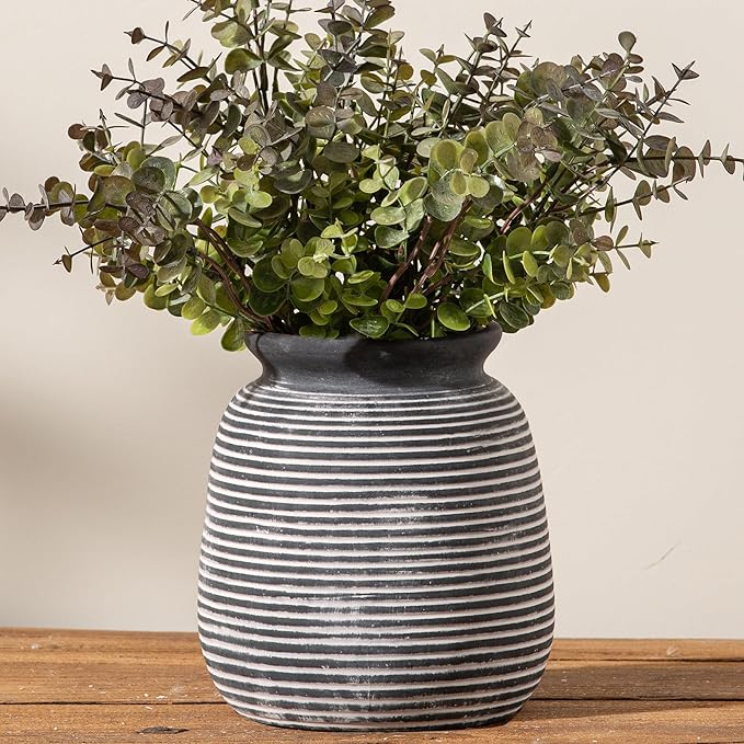 Ceramic Rustic Vase, Small Flower Farmhouse Vases Home Decor, 6“ Short Pottery by ooit