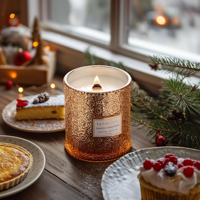 LA JOLIE MUSE Amaretto Crème Brûlée Scented Candle | Almond Liqueur, Dried - Image 4