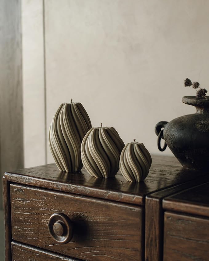 LAWA Swirl Candle - Image 3