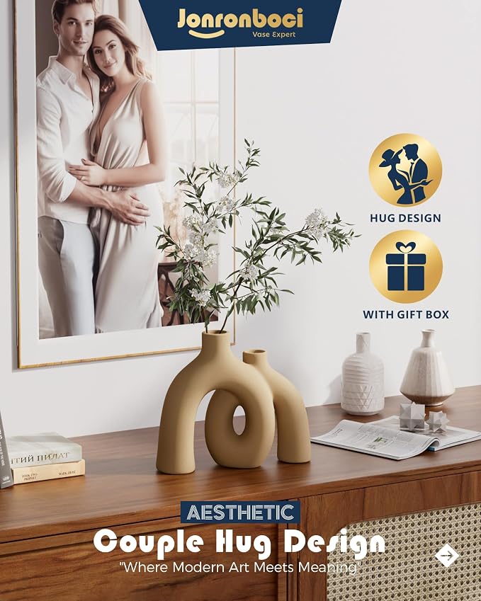 Hug Donut Decorative Vase Set - Image 3