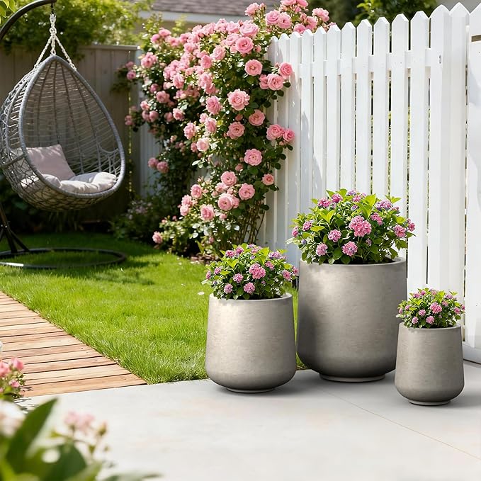 Kante Set of 3 Weathered Concrete Curved Round Planters - Image 5