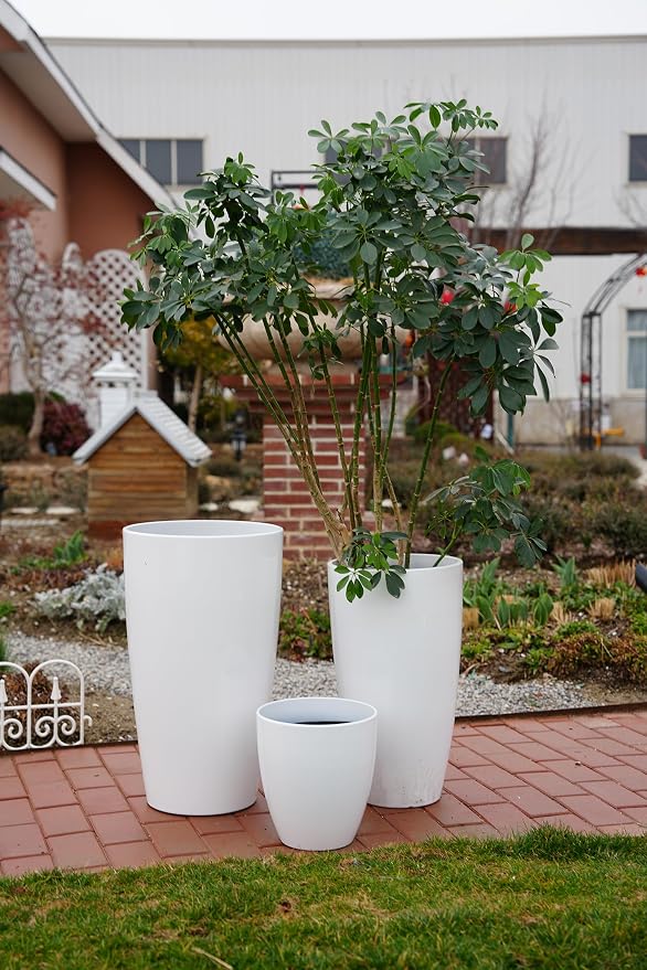 24, 11 Inch Large Plastic Planters - Image 5