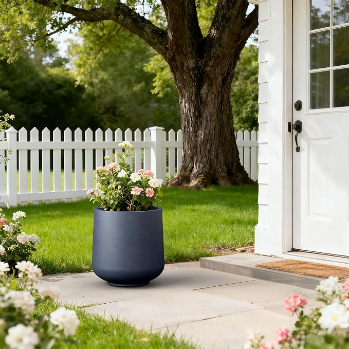 Kante Large Round Curved Charcoal Concrete Planter 16.5" Dia - Image 5
