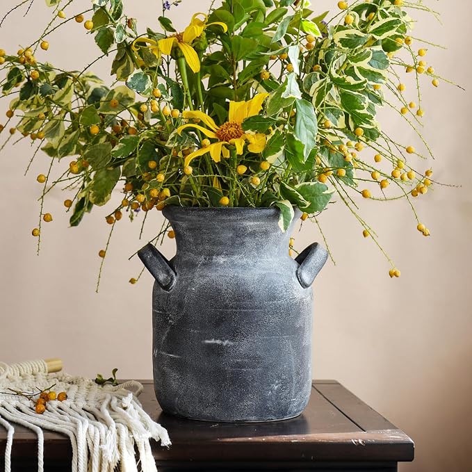 Quoowiit Ceramic Rustic Farmhouse Vase, Distressed Decorative Flower Vases by Quoowiit