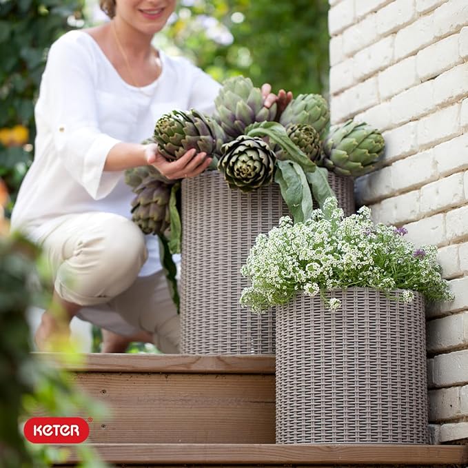 Keter Cylinder Set of 3 Rattan Resin Planter - Image 6