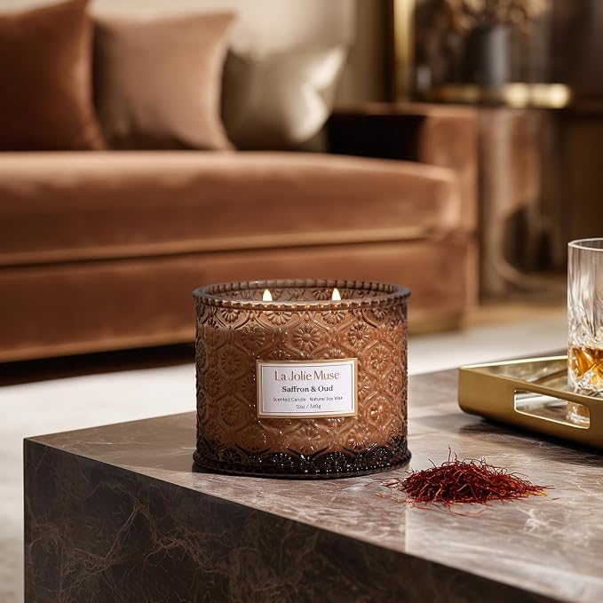 LA JOLIE MUSE Saffron & Oud Scented Candles - Image 3