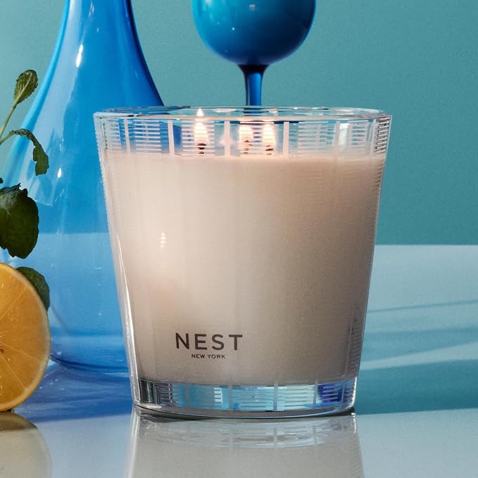 NEST New York Scented 3-Wick Candle, Amalfi Lemon & Mint - Image 3