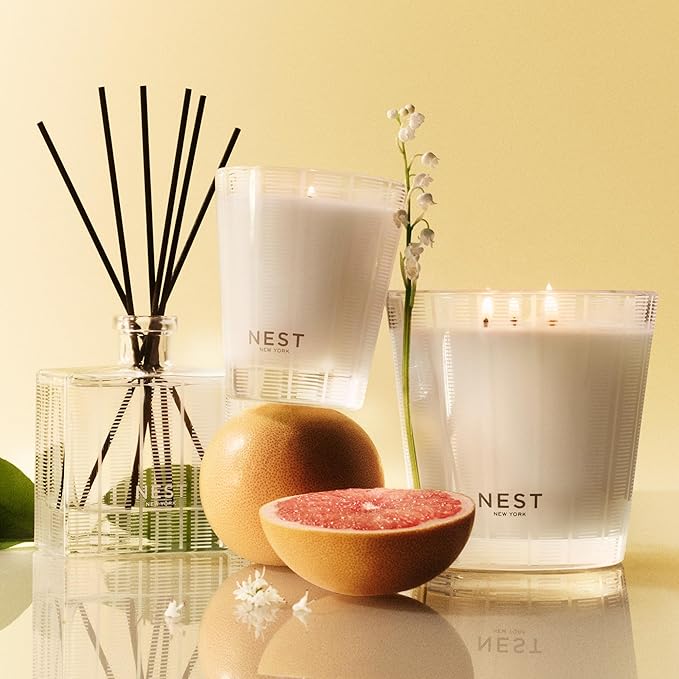 NEST New York Scented 3-Wick Candle, Grapefruit - Image 6