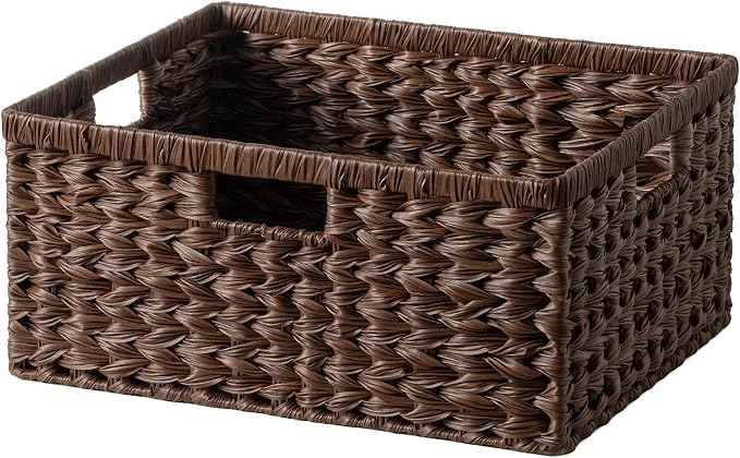GRANNY SAYS Large Wicker Basket, Decorative Woven Basket by GRANNYSAYS