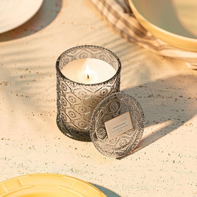 LA JOLIE MUSE Island Coconut Vanilla Scented Candles - Image 3