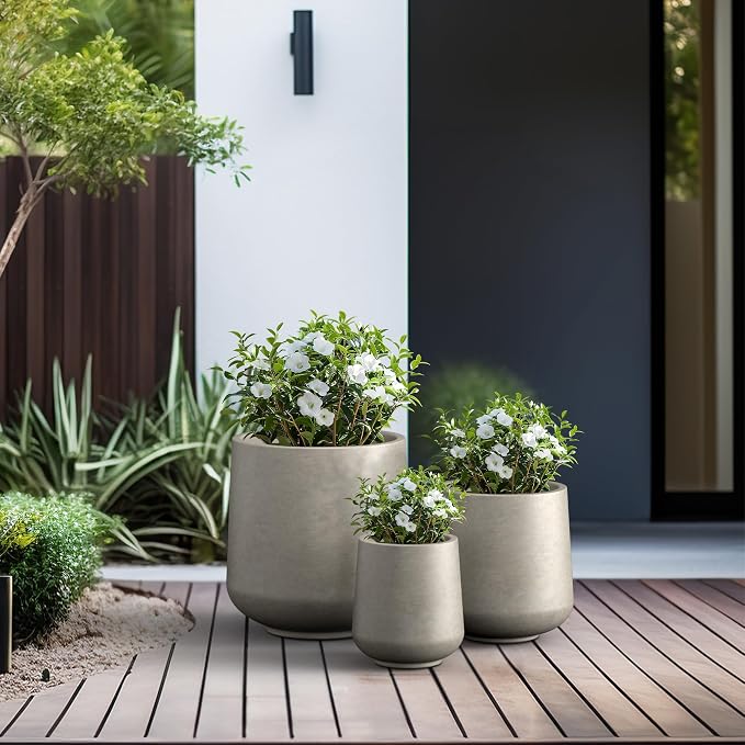 Kante Set of 3 Weathered Concrete Curved Round Planters - Image 6