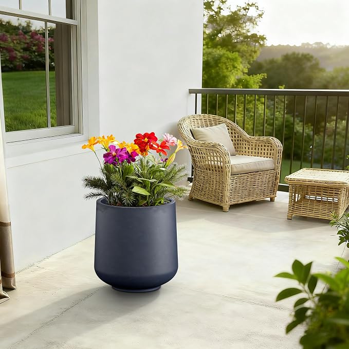 Kante Large Round Curved Charcoal Concrete Planter 16.5" Dia - Image 3