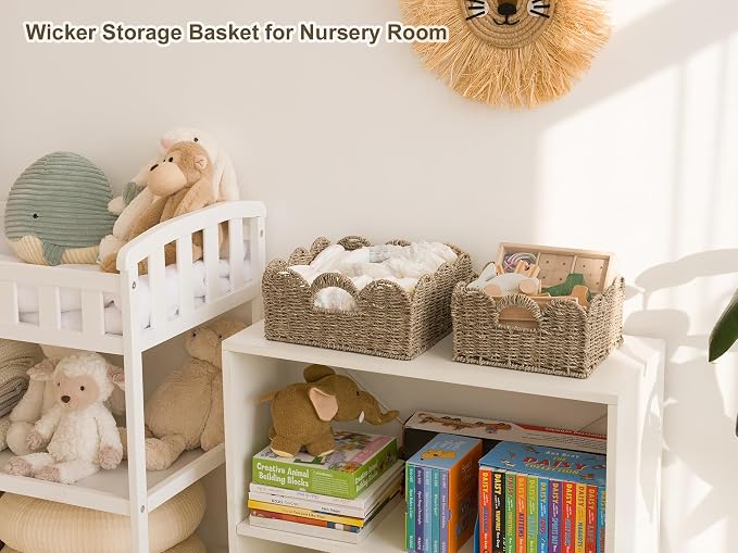 StorageWorks Scalloped Wicker Basket, Hand-woven Rattan Baskets - Image 6