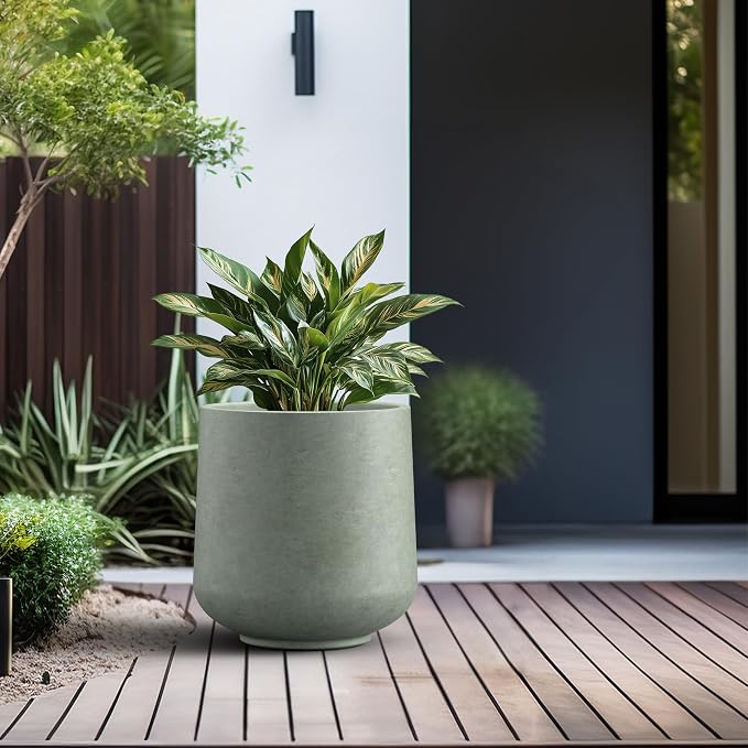 Kante Large Round Curved Mint Green Concrete Planter 16.5" Dia, Outdoor | - Image 4