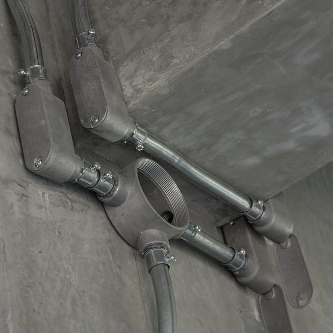 TayMac RLB400 Threaded LB Conduit Body, Die Cast Aluminum, Stamped Steel Cover - Image 2
