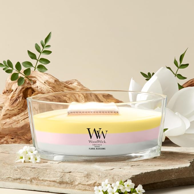 Woodwick Floral Blossoms Ellipse Trilogy Candle - Image 2