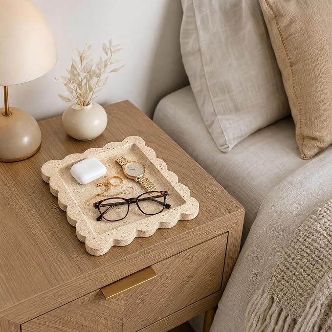 Decorative Scalloped Tray - Image 8